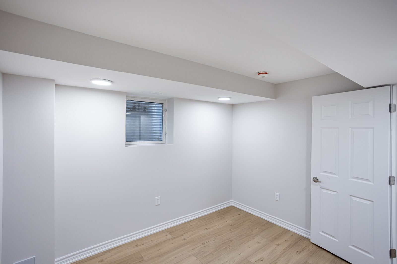 Legal Basement - image 3